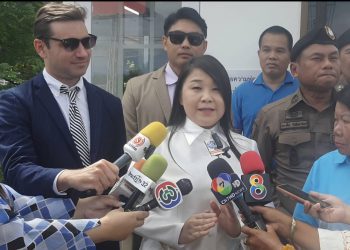 โรงเรียนนานาชาติเมทนีดลขอนแก่น สร้างป้อมกำกับไฟจราจรแห่งที่ 12 มอบให้สถานีตำรวจภูธรท่าพระ