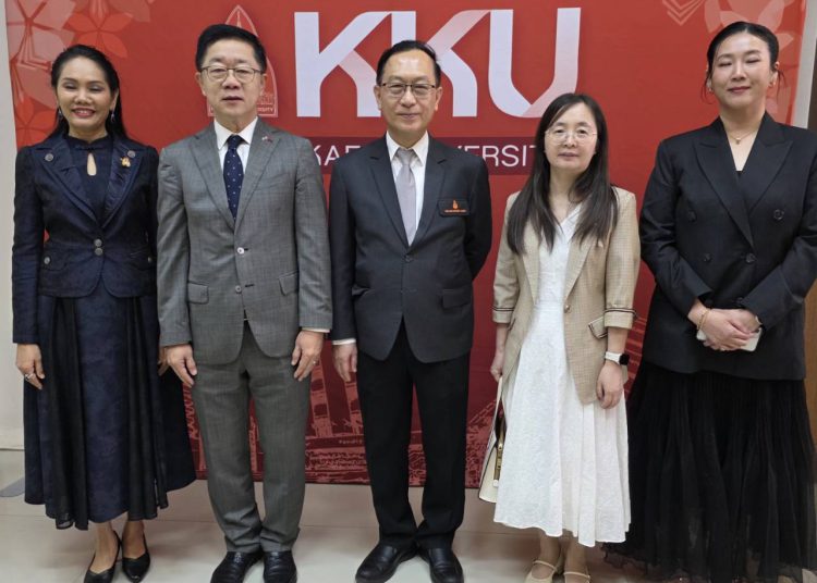 มข.จับมือกับ อาลีบาและสมาคมส่งเสริมการลงทุนและการค้าไทย-จีน